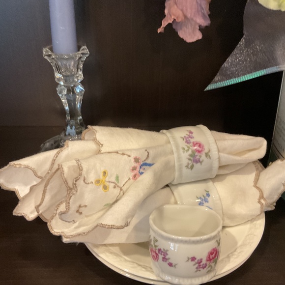 Spring refresh bundle $30 - Picture 2 of 6